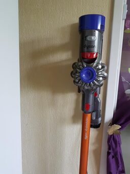 image client 1 Aspirateur Balai sans fil Dyson V8 Absolute+