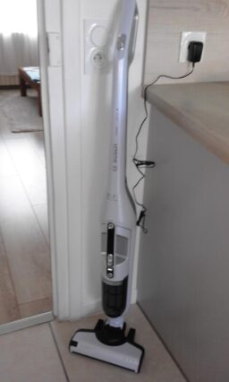 image client 1 Aspirateur Balai sans fil Bosch Flexxo 25.2V Série I 4