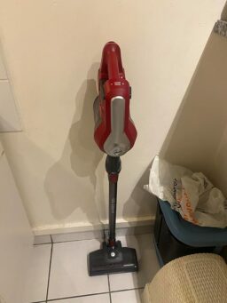 image client 1 Aspirateur Balai sans fil Hoover H Free100 HF122RH