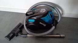 image client 1 Aspirateur sans Sac Rowenta RO3731EA Compact Power Cyclonic