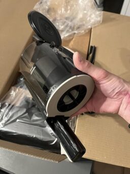 image client 10 Aspirateur Balai sans fil Bosch Unlimited 9 BBS921TBA