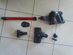 image client 10 Aspirateur Balai Hoover H Free 100 HF122GPT