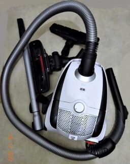 image client 10 Aspirateur Traîneau avec Sac Severin BC 7035