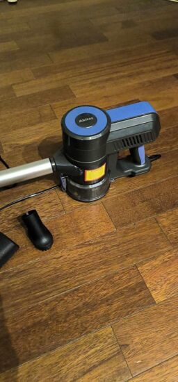 image client 2 Aspirateur Balai Filaire Akitas S12 Turbo