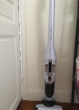 image client 2 Aspirateur Balai sans fil Bosch Flexxo 25.2V Série I 4