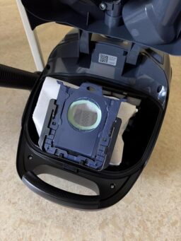 image client 2 Aspirateur avec Sac Electrolux Clean 500 EB51C1OG