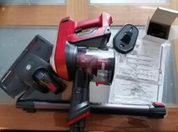 image client 2 Aspirateur Balai sans fil Hoover H Free100 HF122RH
