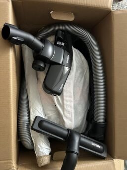 image client 2 Aspirateur sans Sac Philips PowerPro Expert FC9729-09