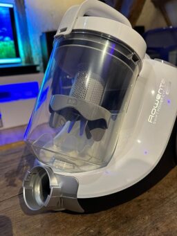image client 2 Aspirateur sans Sac Rowenta Swift Power Cyclonic RO2917EA