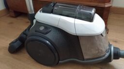 image client 3 Aspirateur Traineau sans Sac Electrolux Pure C9 PC91 4MG
