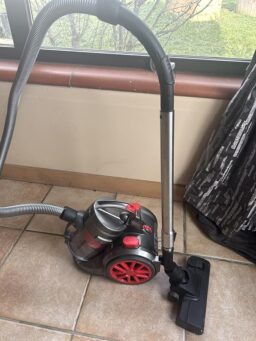 image client 3 Aspirateur sans Sac Lehmann LHOCV 7018 Tinosa