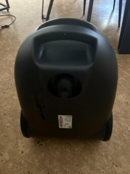 image client 4 Aspirateur avec Sac Electrolux 600 Clean EB61C3WBL