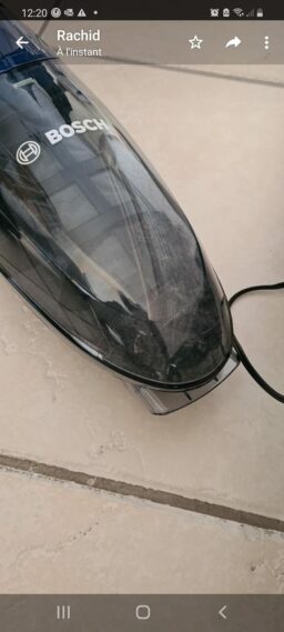 image client 4 Aspirateur Balai sans fil Bosch Série 2 BCHF216S