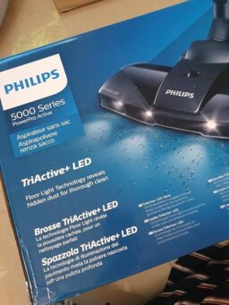 image client 4 Aspirateur sans Sac Philips 5000 Series FC9557-09