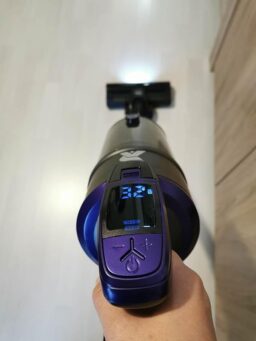 image client 4 Aspirateur Balai sans fil Redkey X18
