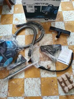 image client 5 Aspirateur sans Sac Rowenta Swift Power Cyclonic RO2981EA