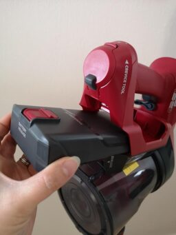 image client 5 Aspirateur Balai sans fil Hoover H Free100 HF122RH