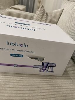 image client 6 Aspirateur Balai sans fil Lubluelu sans Autoportant