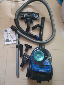 image client 6 Aspirateur sans Sac Philips 5000 Series FC9557-09