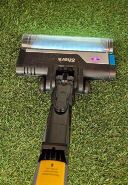 image client 7 Aspirateur Balai sans fil Shark PowerPro sans IZ370EU