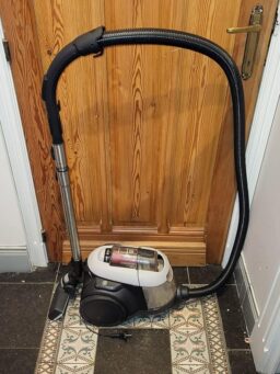 image client 8 Aspirateur Traineau Electrolux Animal 600 EL61A4UG