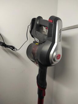 image client 8 Aspirateur Balai Hoover H Free 100 HF122GPT