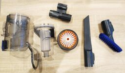 image client 9 Aspirateur Balai sans fil BLACK+DECKER BHFEV182CP QW