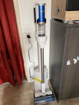 image client 9 Aspirateur sans fil Shark BU3521EU