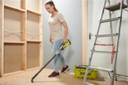 Image du fabricant 2 du Aspirateur RYOBI sans fil 18V