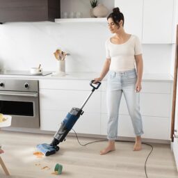 Image du fabricant 2 du Shark HydroVac aspirateur bleu
