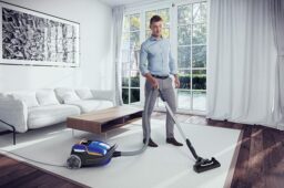 Image du fabricant 4 du Electrolux EUOC94DB Aspirateur compact