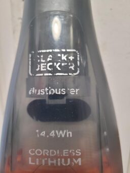 image client 1 Aspirateur À Main Black+Decker NVC220WBC QW