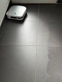 image client 1 Aspirateur Robot Ecovacs Deebot X2 Omni White