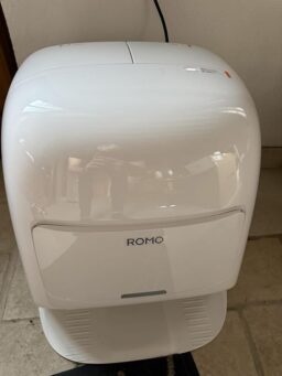 image client 10 Robot Aspirateur Laveur DJI ROMO S (CR8F CS8F)