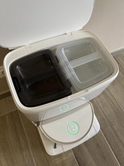 image client 10 Robot Aspirateur Mova RLV72LE
