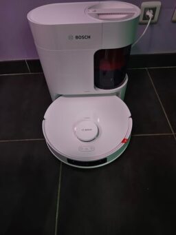 image client 2 Robot Aspirateur Laveur Bosch Spotless+ BCRD1W