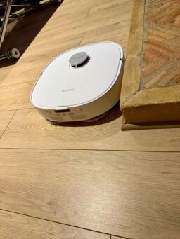 image client 2 Aspirateur Robot Eureka J15 Pro Ultra WH