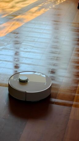 image client 2 Aspirateur Robot Laveur Roborock Qrevo Curv 2 Flow