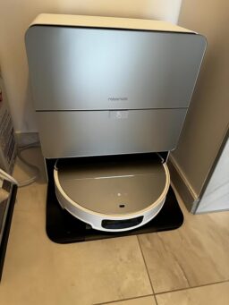 image client 2 Robot Aspirateur Laveur Roborock Saros 20