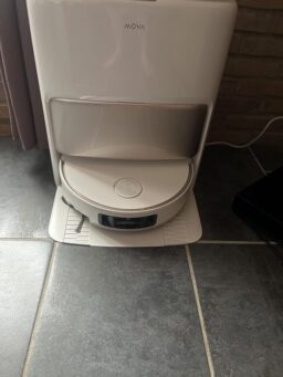 image client 3 Robot Aspirateur Mova RLV72LE