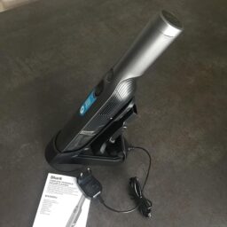image client 3 Aspirateur À Main sans fil Shark WandVac 1.0 Wv200eu