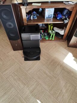 image client 4 Aspirateur Robot Laveur Irobot Roomba® Plus 405 Combo AutoWash™ Dock