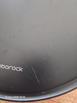 image client 4 Robot Aspirateur Laveur Roborock Saros 10R
