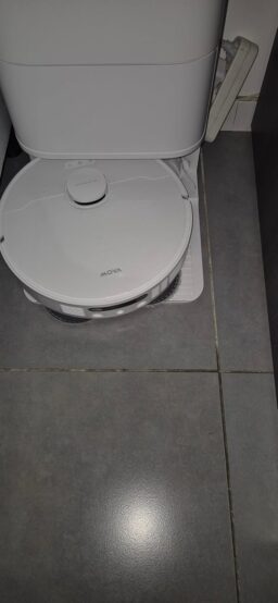 image client 5 Robot Aspirateur Laveur Mova E30 Ultra