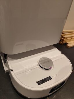 image client 6 Robot Aspirateur Laveur Eureka NERJ15MAXULTRABK