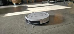 image client 7 Aspirateur Robot Laveur Airzeen J10