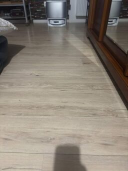 image client 7 Aspirateur Robot Laveur Narwal Flow