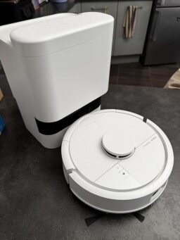 image client 7 Robot Aspirateur Laveur Irobot Roomba Mini Base Autoempty
