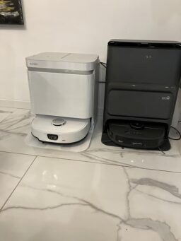 image client 8 Robot Aspirateur Laveur Eureka NERJ15MAXULTRABK