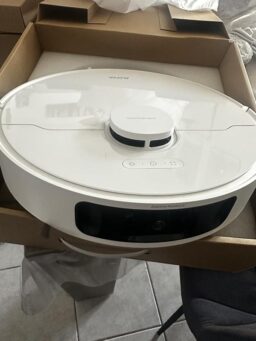 image client 8 Robot Aspirateur et Laveur Mova E40 Ultra